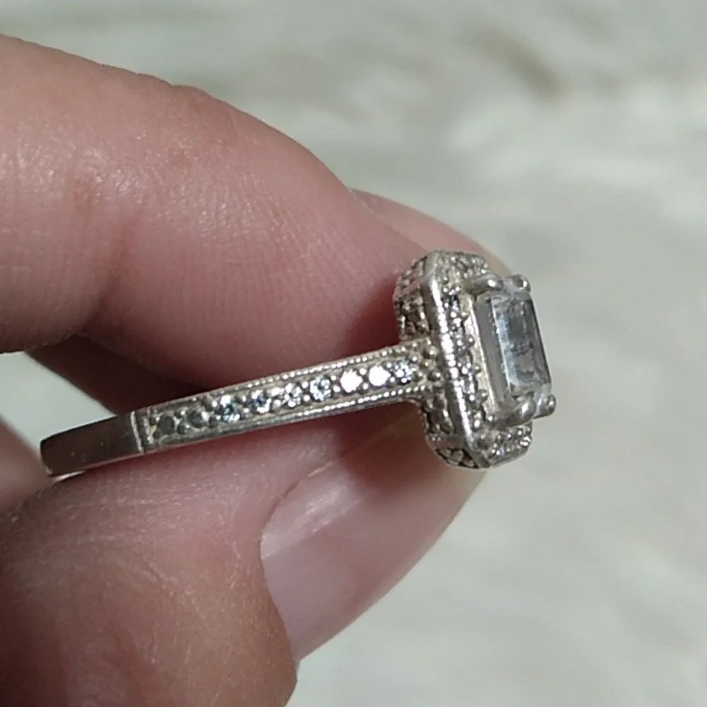 FINAL SALE! Stunning Sterling Silver 925 Cz Ring ๐ Size 7 - Picture 9 of 14